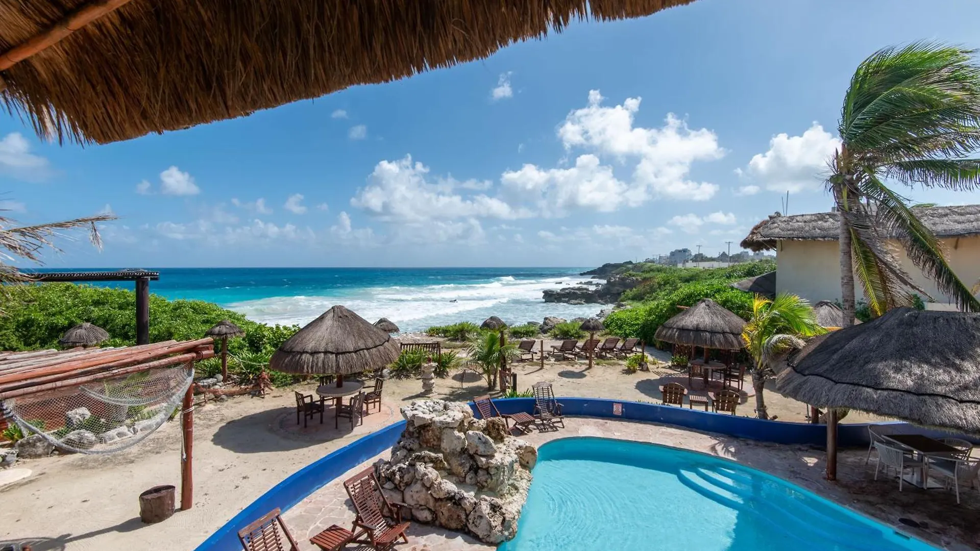 מלון איסלה מוחרס Bella Mar, Oceanfront Escape בית הארחה